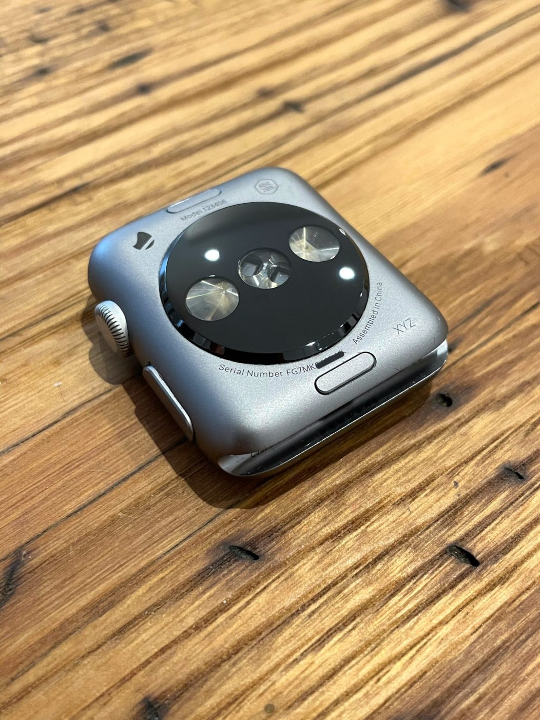 apple-watch-1st-gen-3